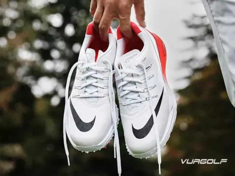 Giày golf của Nike