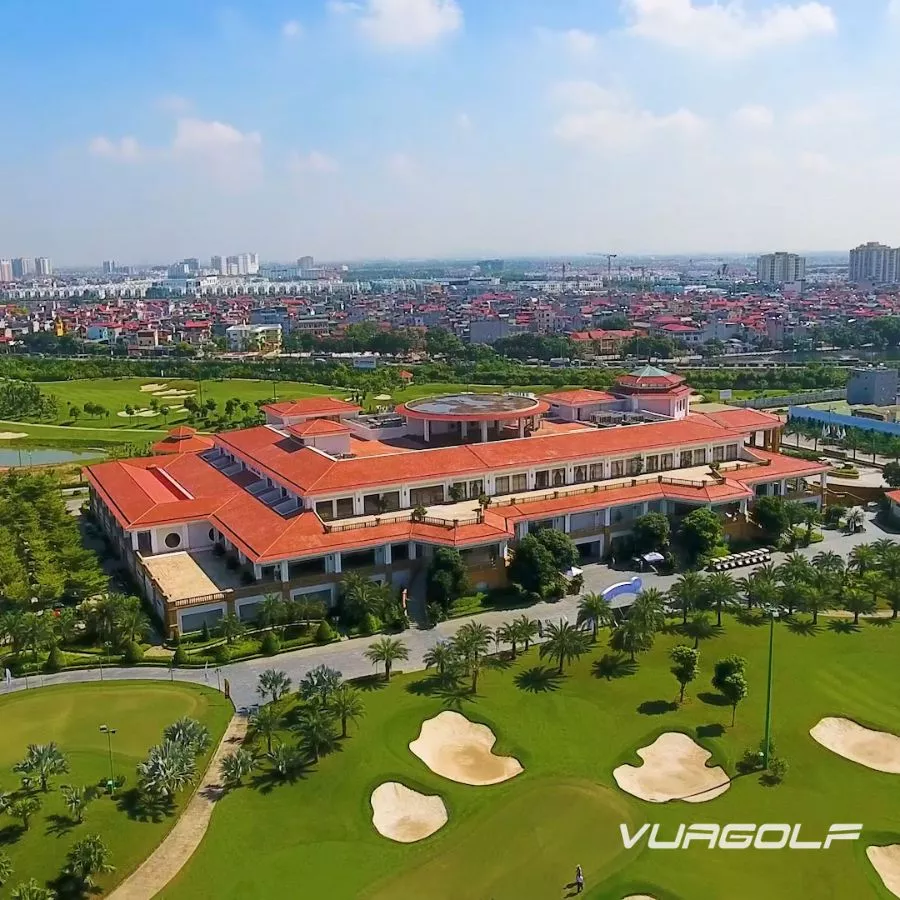 Sân tập golf Long Biên – Địa chỉ tập golf đẳng cấp Hà Nội